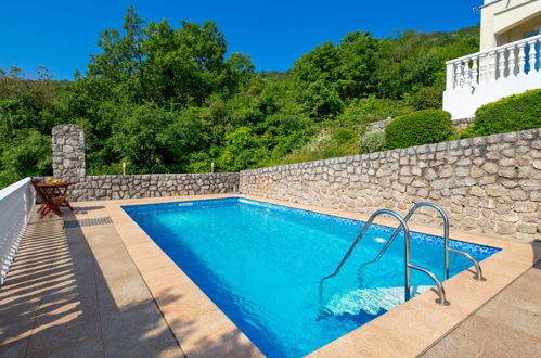 Photo 28 - Maison de 3 chambres à Mošćenička Draga avec piscine et jardin