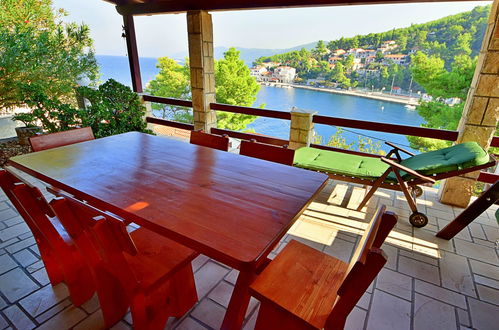 Foto 1 - Haus mit 3 Schlafzimmern in Blato mit terrasse und blick aufs meer