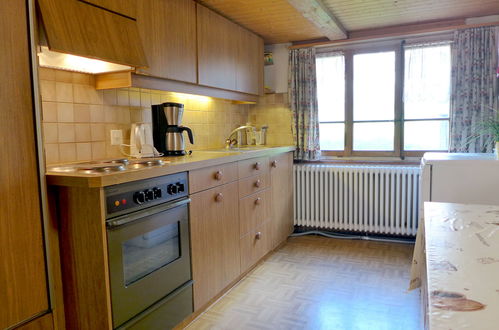 Photo 12 - 2 bedroom Apartment in Lauterbrunnen with mountain view