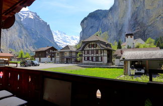 Foto 3 - Apartment mit 2 Schlafzimmern in Lauterbrunnen mit blick auf die berge