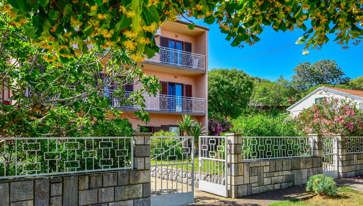 Apartment mit 3 Schlafzimmern in Novi Vinodolski mit garten und terrasse - Foto 1