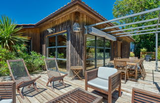 Foto 1 - Casa de 5 habitaciones en Soulac-sur-Mer con jardín y vistas al mar