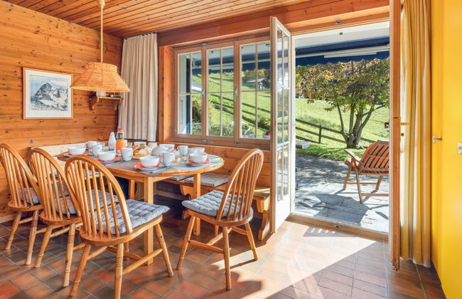 Casa de 4 quartos em Lauterbrunnen com jardim e terraço - Foto 11