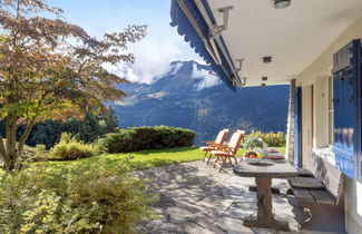 Photo 3 - 4 bedroom House in Lauterbrunnen with garden and terrace