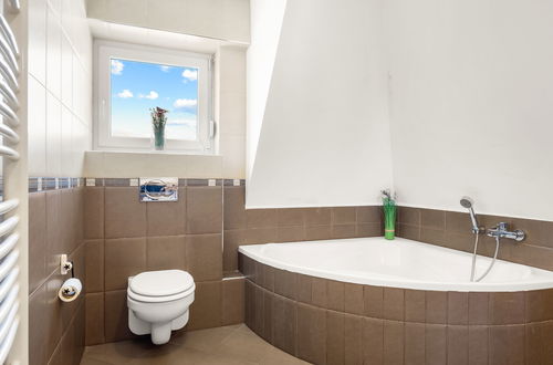 Photo 19 - 4 bedroom House in Siófok with private pool and garden