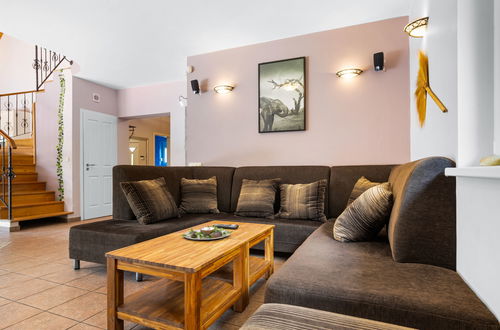 Photo 8 - 4 bedroom House in Siófok with private pool and garden