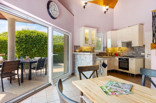 Photo 4 - 4 bedroom House in Siófok with private pool and garden