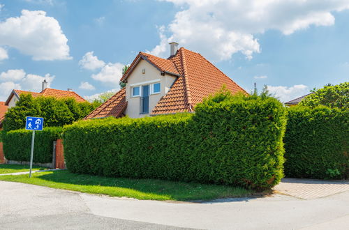 Photo 35 - 4 bedroom House in Siófok with private pool and garden