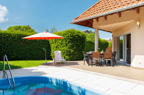 Photo 2 - 4 bedroom House in Siófok with private pool and garden