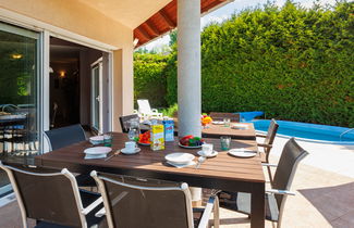 Photo 3 - 4 bedroom House in Siófok with private pool and garden