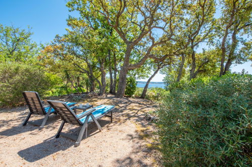 Foto 19 - Casa de 3 quartos em Grimaud com jardim e terraço