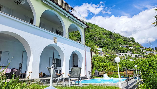 5 bedroom House in Minusio with private pool and garden - Photo 2