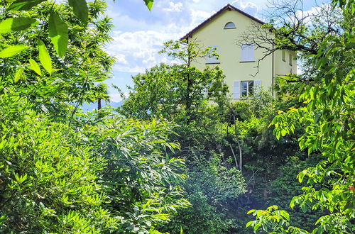 Foto 27 - Casa de 5 quartos em Minusio com piscina privada e jardim