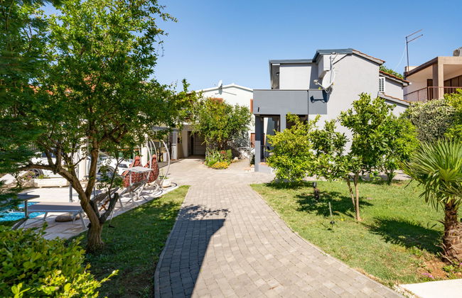 Casa de 3 quartos em Tribunj com piscina e jardim - Foto 21