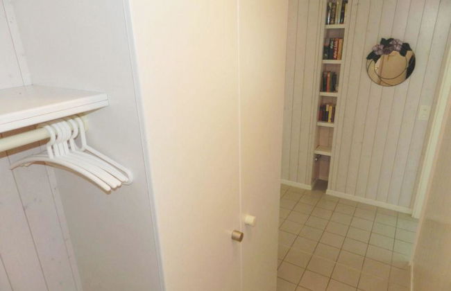 2 bedroom Apartment in Saanen - Photo 8