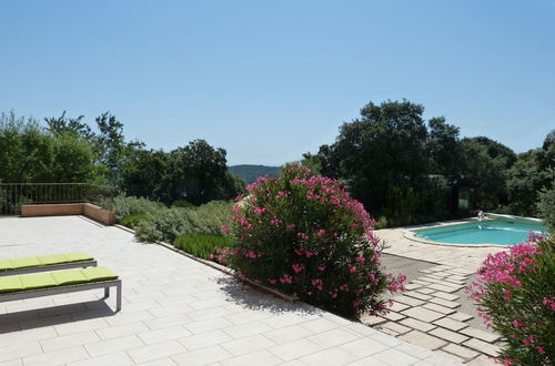 Photo 35 - Maison de 3 chambres à Pujaut avec piscine privée et jardin