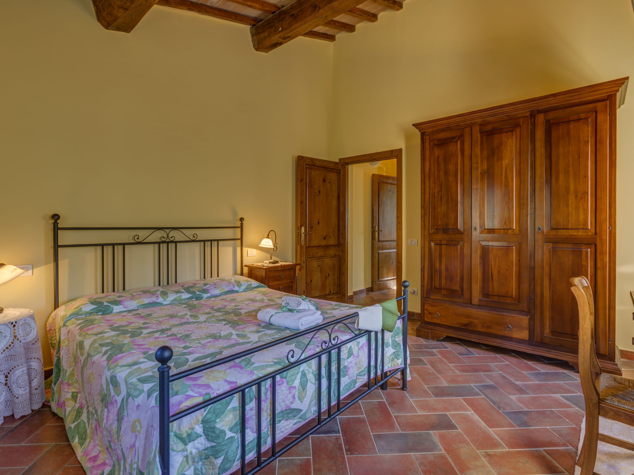 Foto 12 - Apartment mit 1 Schlafzimmer in Gambassi Terme mit schwimmbad und garten