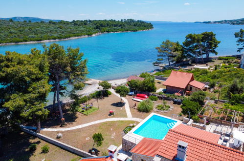 Foto 28 - Casa de 4 habitaciones en Zadar con piscina privada y jardín