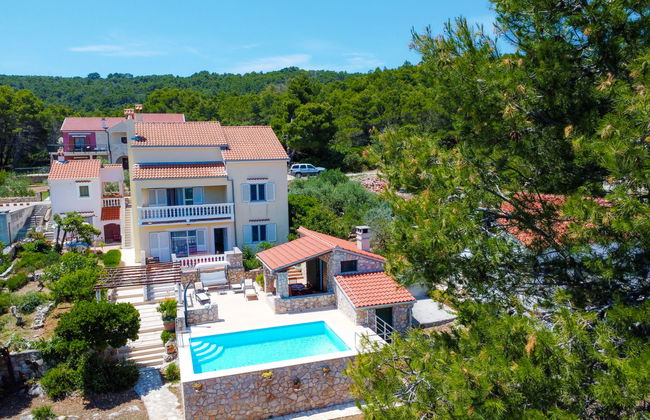 Casa de 6 quartos em Zadar com piscina privada e jardim - Foto 27
