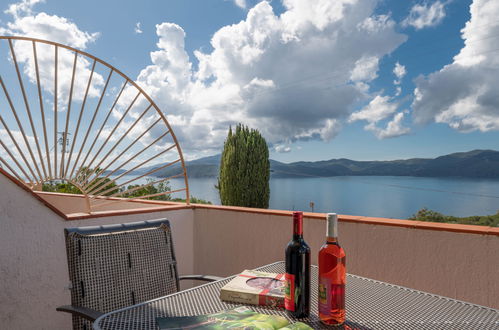 Photo 15 - Apartment in Capoliveri with garden and sea view