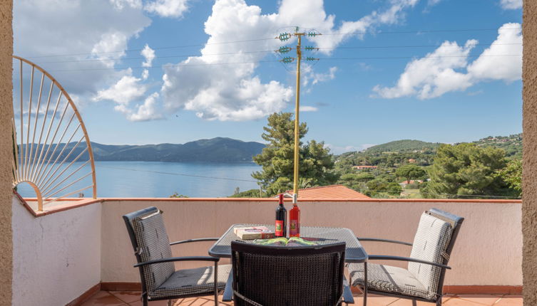 Photo 1 - Apartment in Capoliveri with garden and sea view