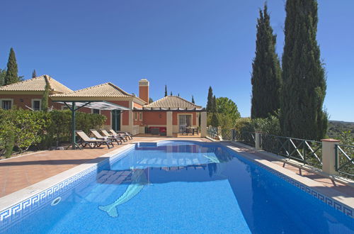 Foto 2 - Casa de 3 quartos em Loulé com piscina privada e jardim