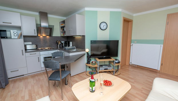 Apartment mit 2 Schlafzimmern in Arnstein mit garten - Foto 2