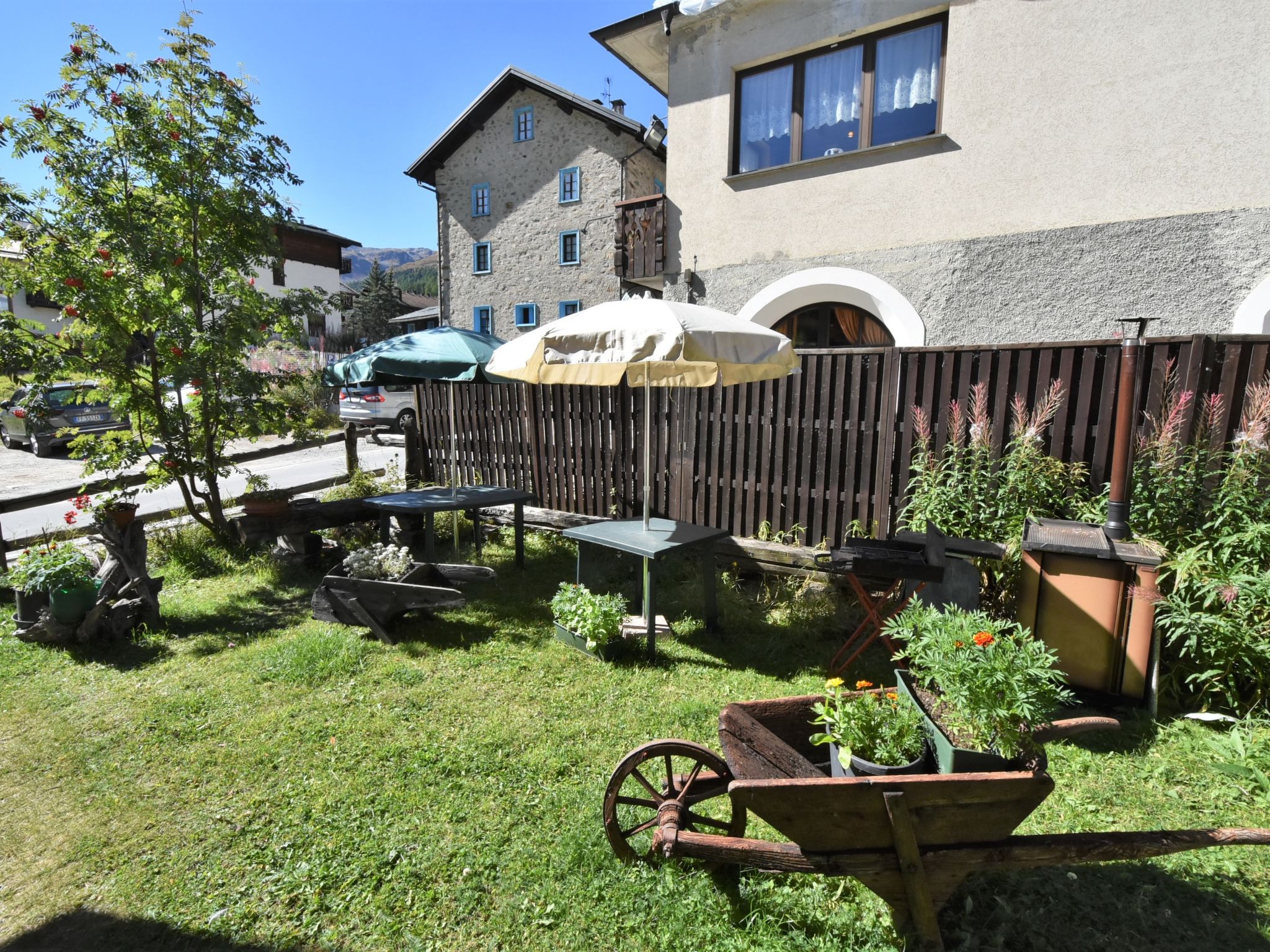 Foto 5 - Apartamento de 2 quartos em Livigno com jardim