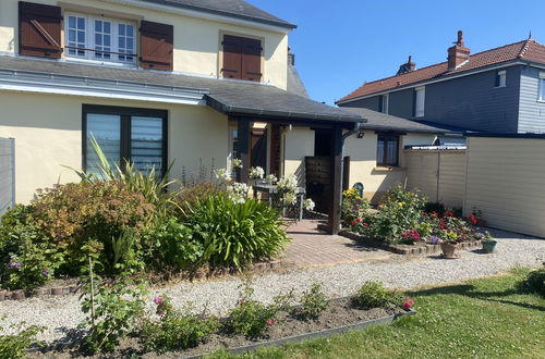 Foto 18 - Haus mit 2 Schlafzimmern in Barneville-Carteret mit garten und terrasse