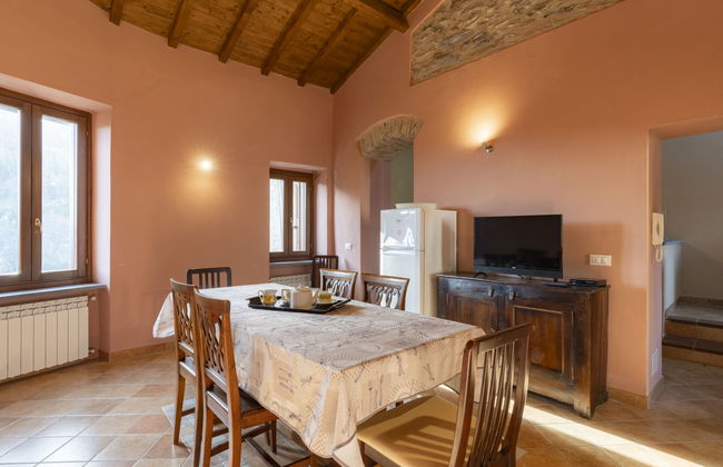 Apartamento de 4 quartos em Prelà com piscina e jardim - Foto 3