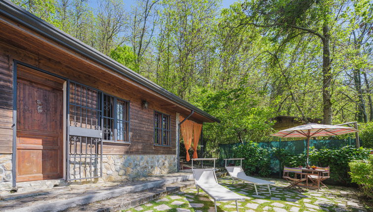 Photo 1 - Maison de 1 chambre à Massa avec jardin et terrasse