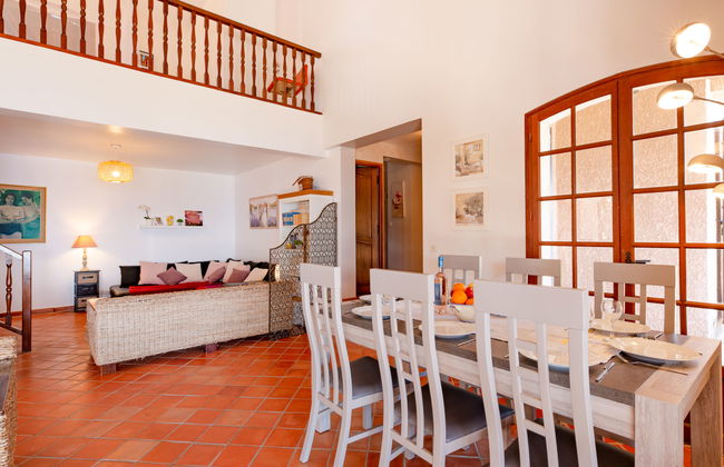 Casa de 4 quartos em Saint-Raphaël com piscina privada e jardim - Foto 11