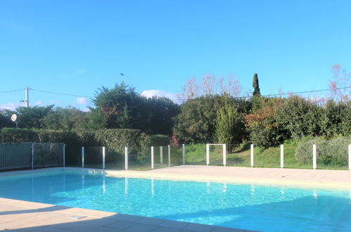 Photo 15 - 1 bedroom Apartment in Gassin with swimming pool and garden