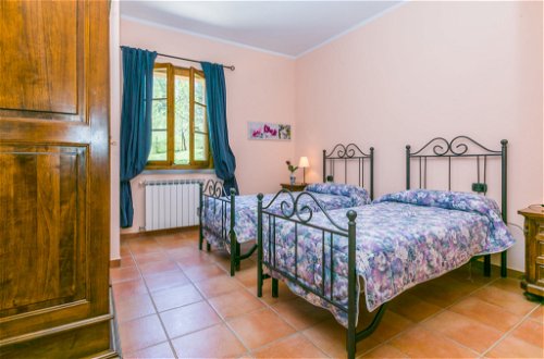 Photo 17 - 3 bedroom Apartment in Montespertoli with swimming pool and garden