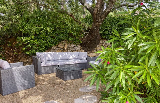 Casa de 4 quartos em Sabran com piscina privada e jardim - Foto 20