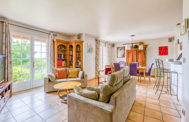 Casa de 4 quartos em Sabran com piscina privada e jardim - Foto 6