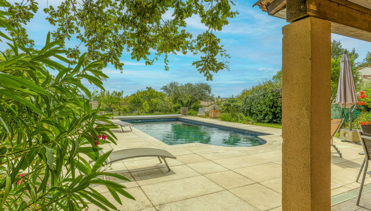 Foto 1 - Casa con 3 camere da letto a Sabran con piscina privata e giardino