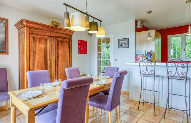 Casa de 4 quartos em Sabran com piscina privada e jardim - Foto 4