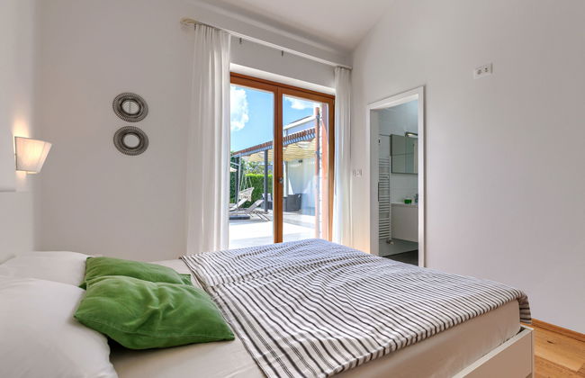 Casa de 4 quartos em Sveti Petar u Šumi com piscina privada e jardim - Foto 38