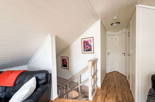 Foto 13 - Casa de 4 quartos em Sande i Sunnfjord com jardim e terraço