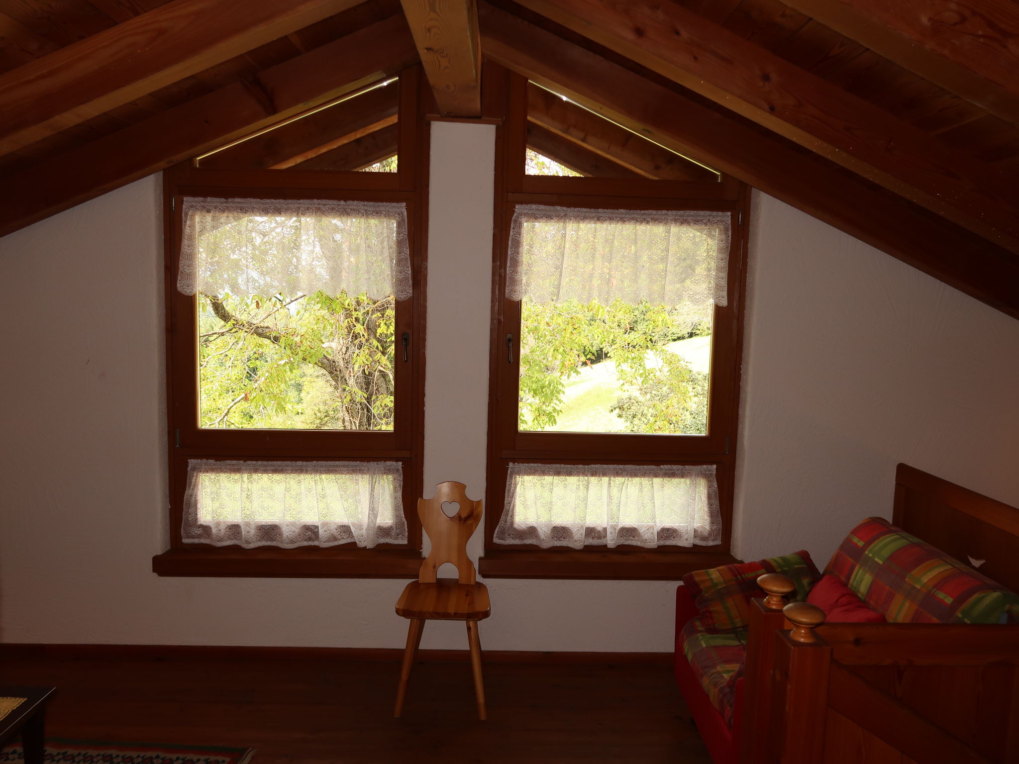 Foto 6 - Appartamento con 2 camere da letto a Calceranica al Lago con giardino e vista sulle montagne