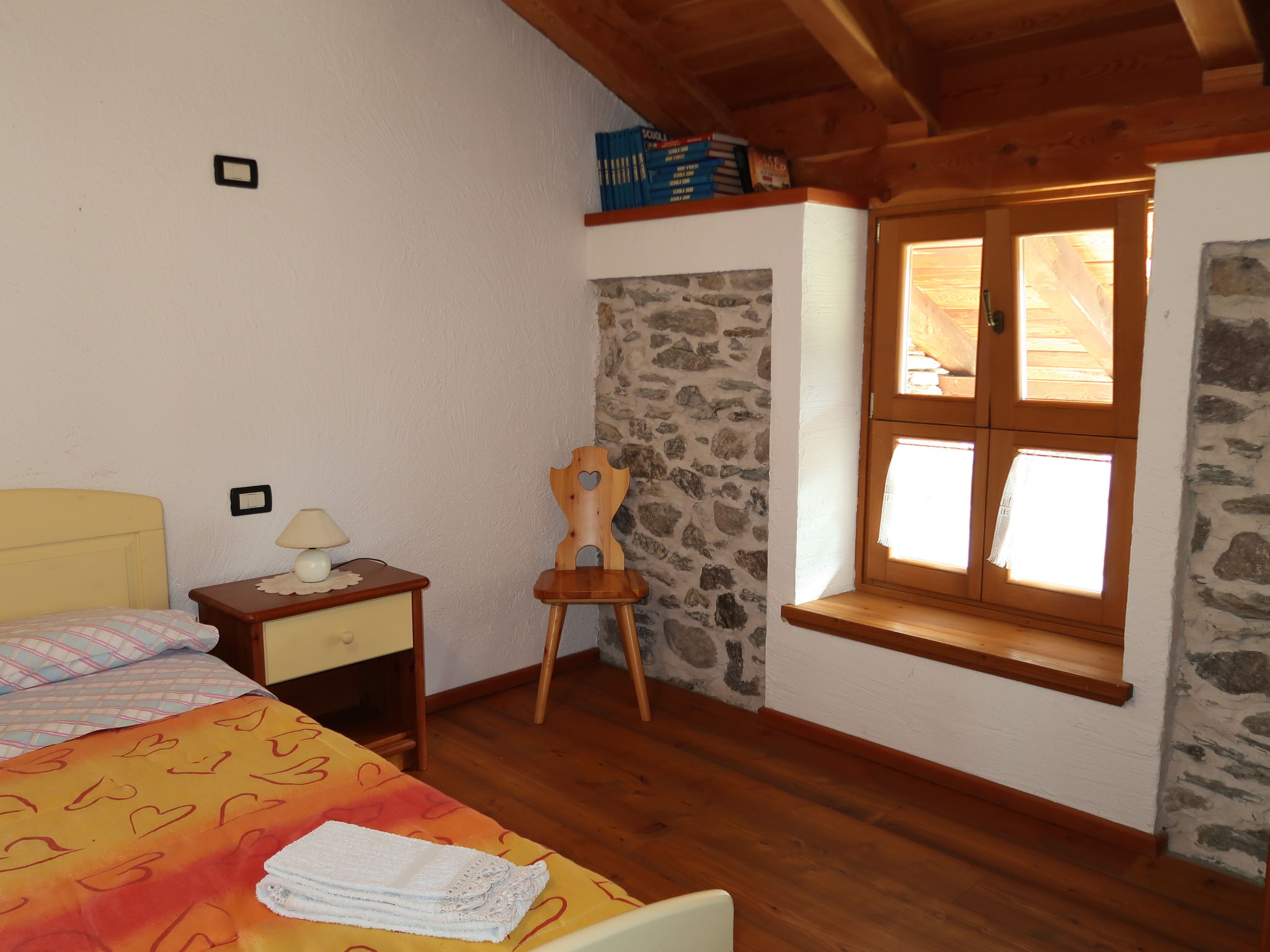 Photo 19 - 2 bedroom Apartment in Calceranica al Lago with garden and mountain view