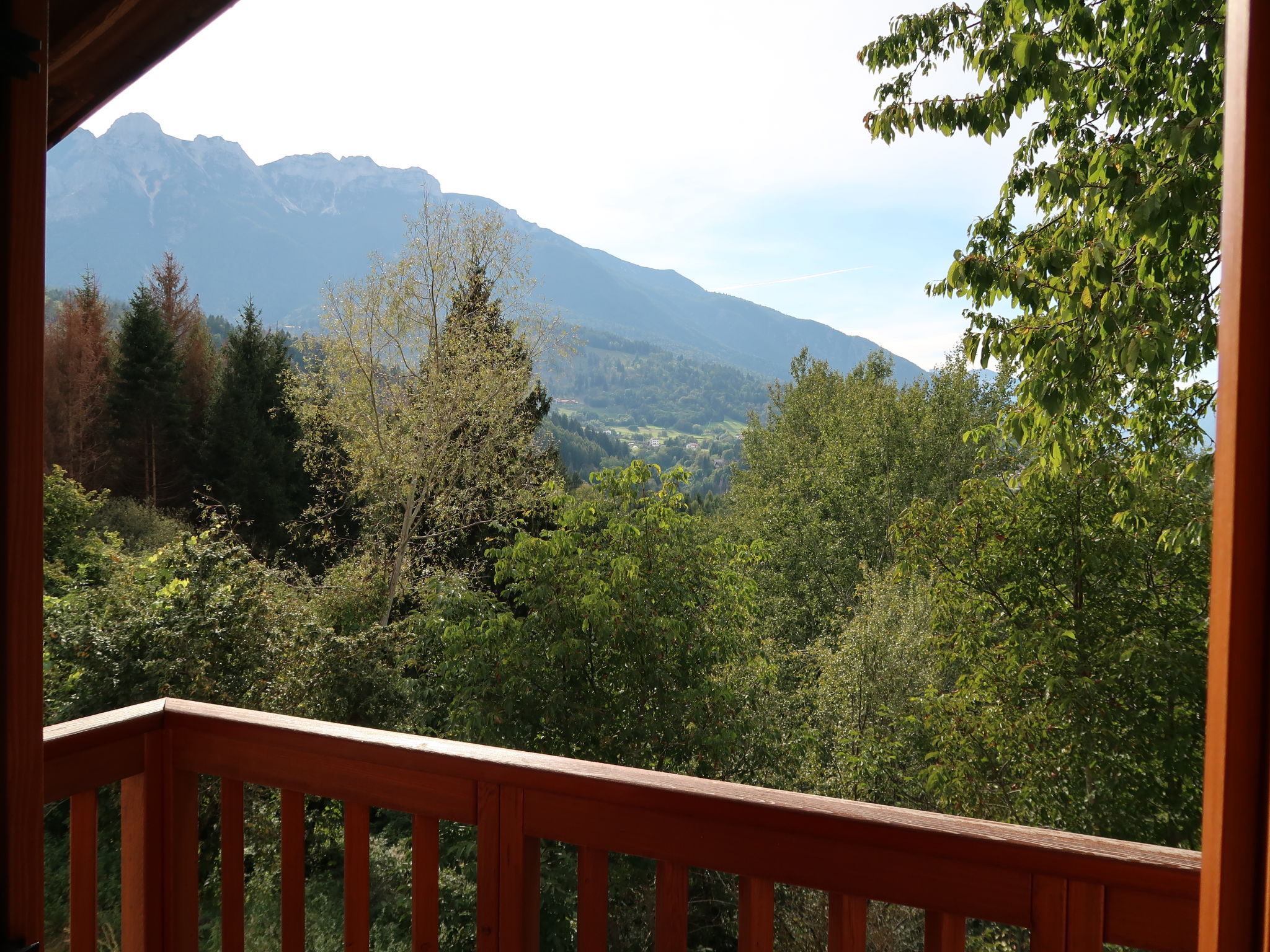 Photo 16 - Appartement de 2 chambres à Calceranica al Lago avec jardin et vues sur la montagne