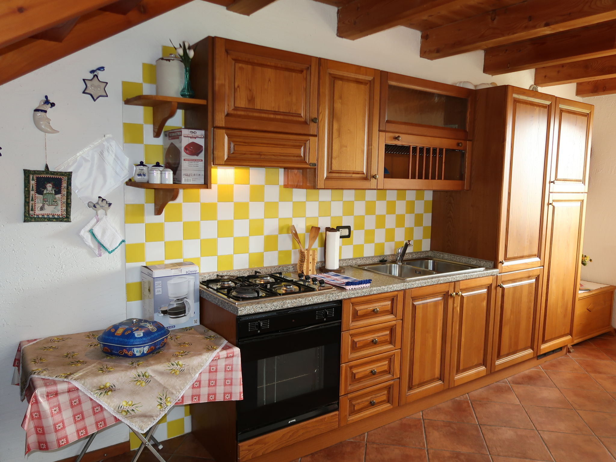 Foto 11 - Apartment mit 2 Schlafzimmern in Calceranica al Lago mit garten und blick auf die berge