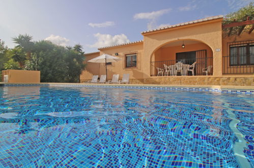 Foto 31 - Casa de 3 quartos em Calp com piscina privada e jardim