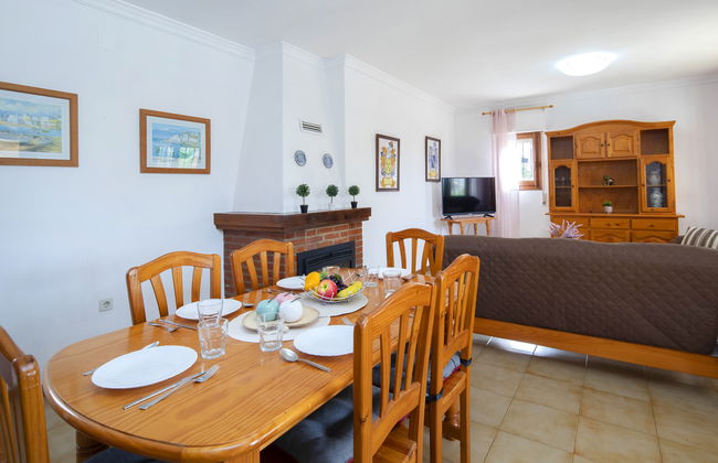 Casa de 4 quartos em Calp com piscina privada e jardim - Foto 6
