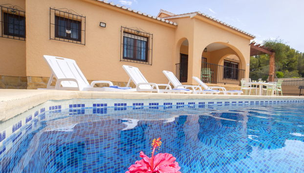 Maison de 4 chambres à Calp avec piscine privée et jardin - Photo 2