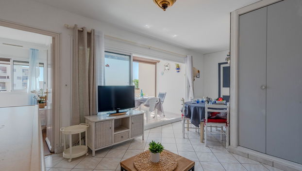 2 bedroom Apartment in Le Barcarès with terrace - Photo 3