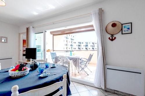 Foto 15 - Apartment mit 1 Schlafzimmer in Le Barcarès mit terrasse und blick aufs meer