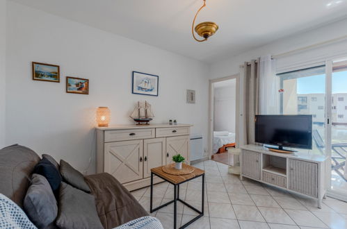 Foto 8 - Apartment mit 1 Schlafzimmer in Le Barcarès mit terrasse und blick aufs meer